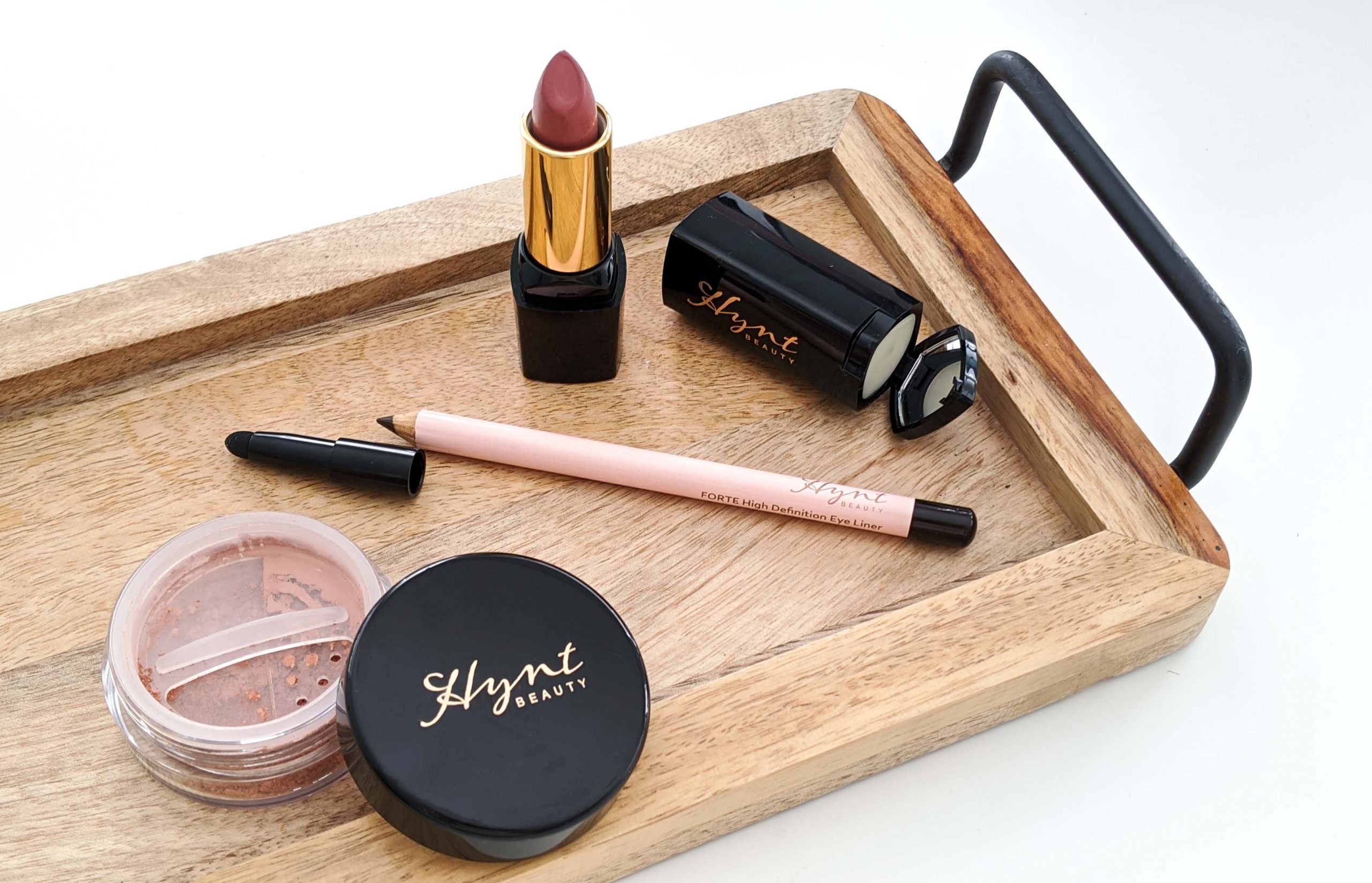 Hynt Beauty products - Plein Vanity